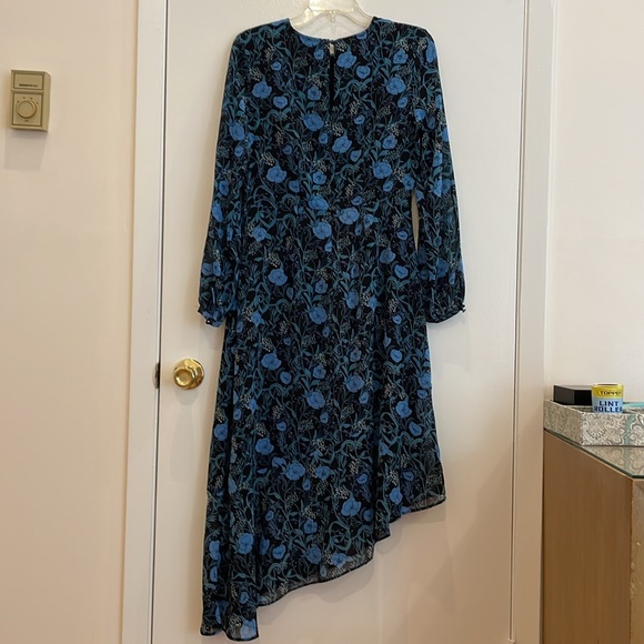 Who What Wear long sleeve lined asymmetrical dress size small - Picture 3 of 9
